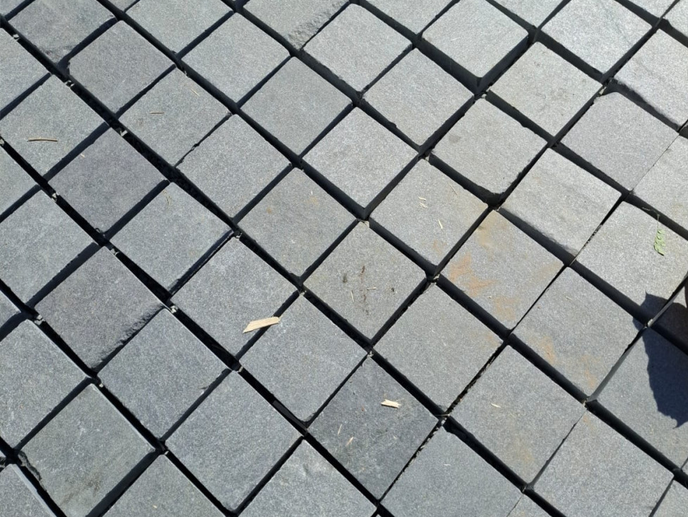 kupit-kolotuyu-bruschatku